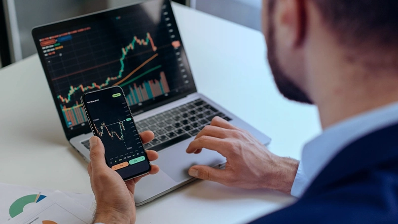 InvestOutperform AI KI-Handelsdashboard